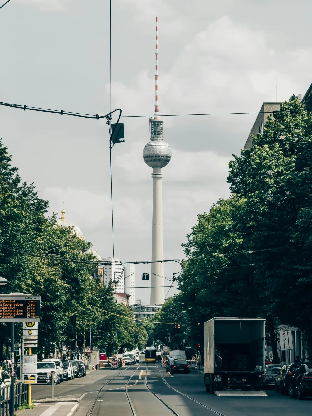 Berliner Skyline — Flashport Zweigstelle